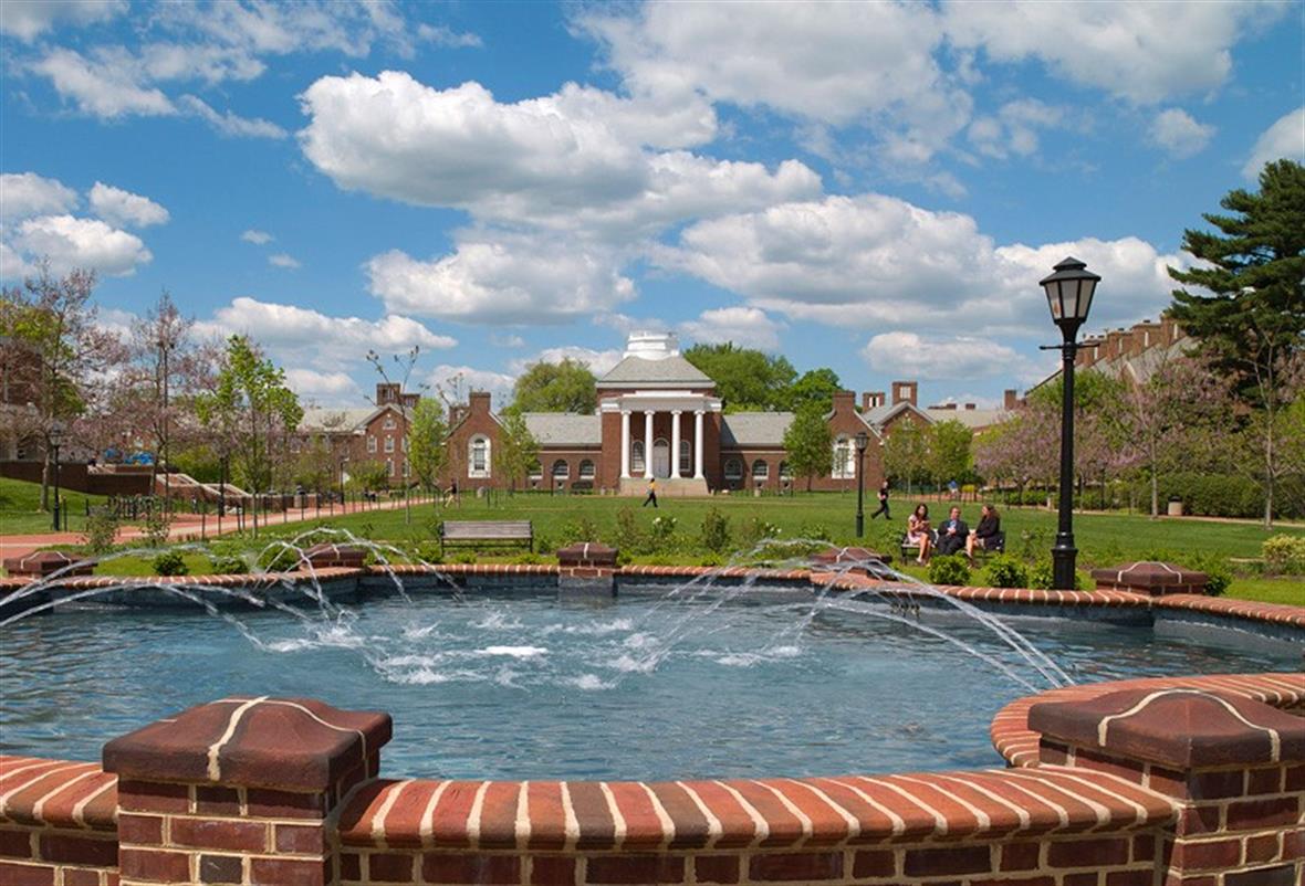 University of Delaware Fountain and Hall 